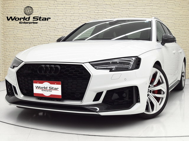 アウディ RS4 アバント