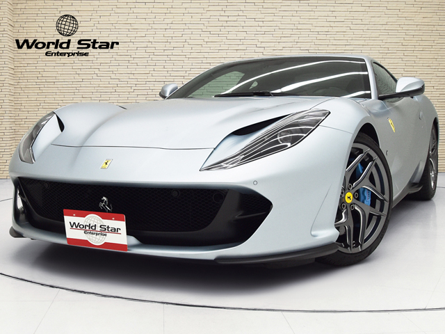 フェラーリ 812 スーパーファスト