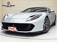 フェラーリ 812 スーパー...