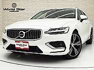 ボルボ V60