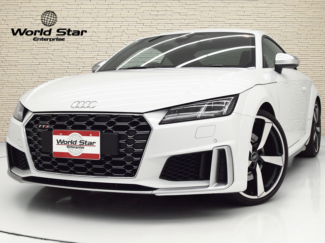 アウディ TTSクーペ