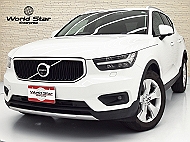 ボルボ XC40