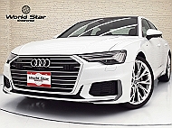 アウディ A6セダン