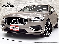 ボルボ V60