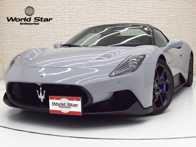 マセラティ MC20