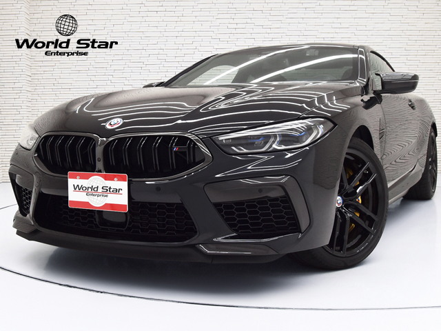 BMW M8 クーペ