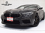 BMW M8 クーペ